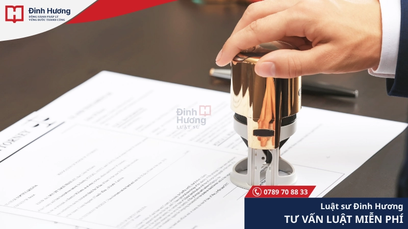 Tiến hành công chứng hợp đồng mua bán