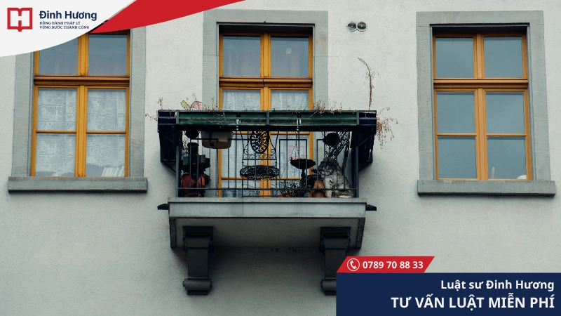 Ban công được nhô ra khỏi chỉ giới xây dựng nhưng không quá 1,4m Ban công được nhô ra khỏi chỉ giới xây dựng nhưng không quá 1,4m